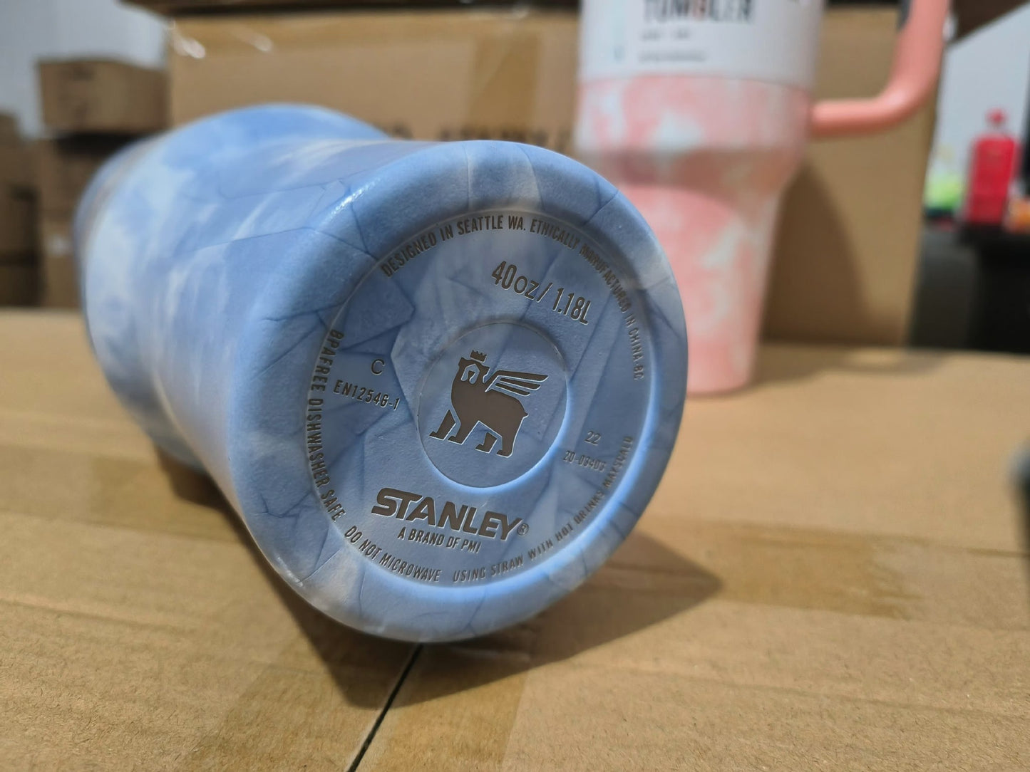 STANLEY-Co-branded tie-dye model